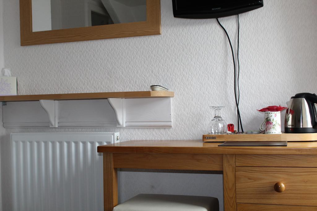 The Bay House Lake View Guest House - Adults Only Bowness-on-Windermere Zimmer foto